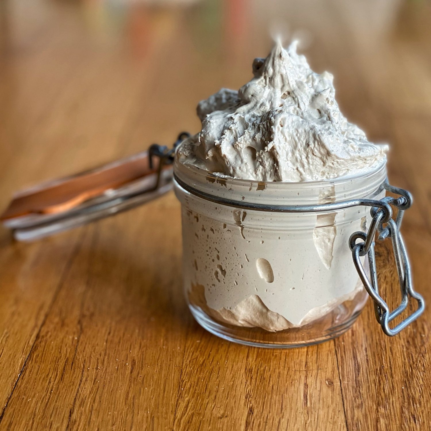 Whip Up Maple Marshmallow Fluff: Simple Ingredients, Sweet Smell